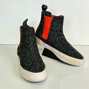 SEAVEES Gray and orange LAGUNA Chelsea‎ boot size 7.5
